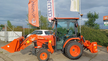 traktor KUBOTA B2261HCAB
